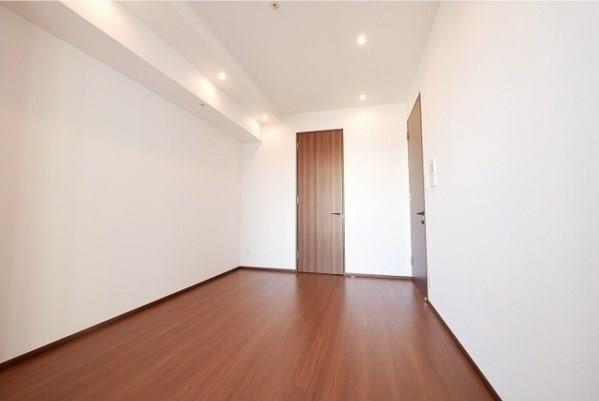 property_interior2_filename