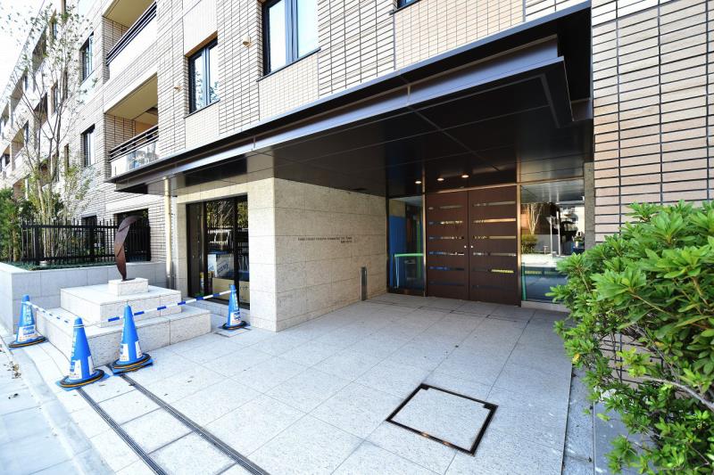 building_exterior2_filename