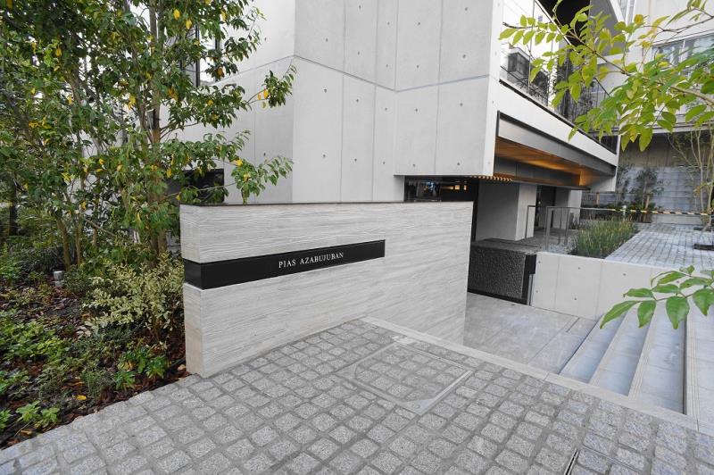 building_exterior2_filename