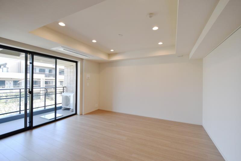 property_interior1_filename