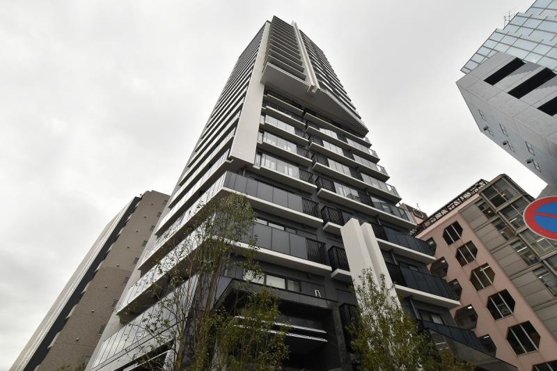 building_exterior_filename