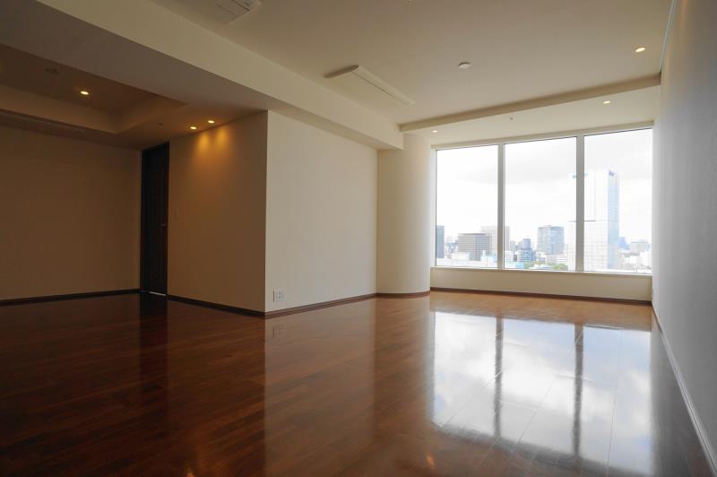 property_interior2_filename