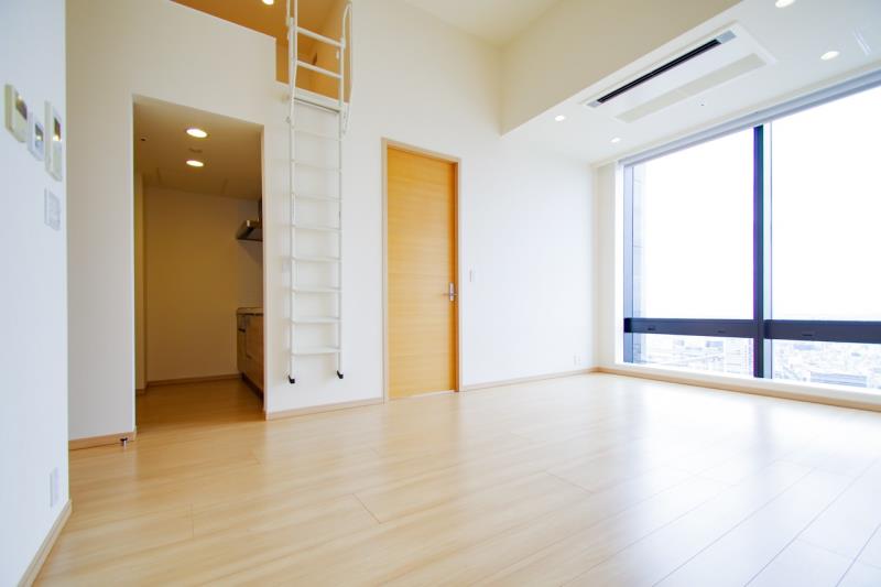 property_interior1_filename
