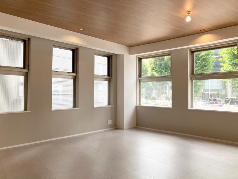 property_interior1_filename