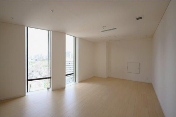 property_interior2_filename