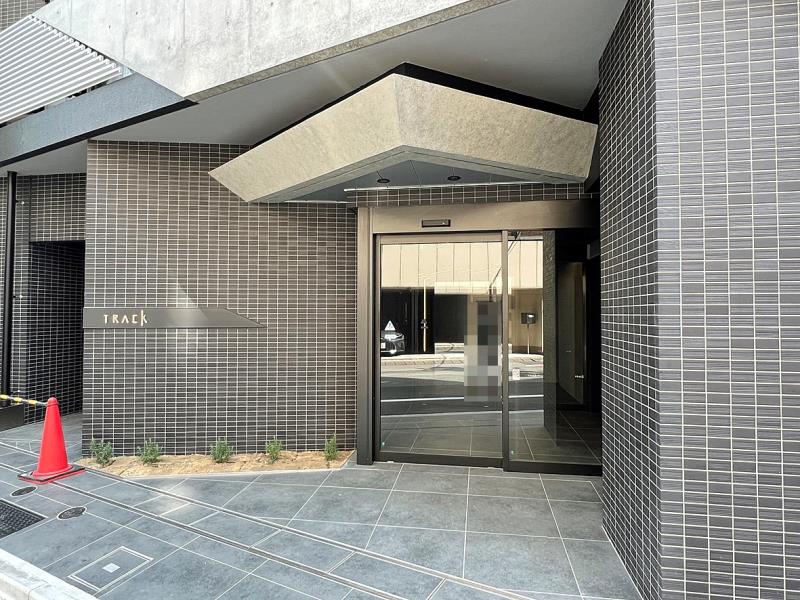 building_exterior2_filename
