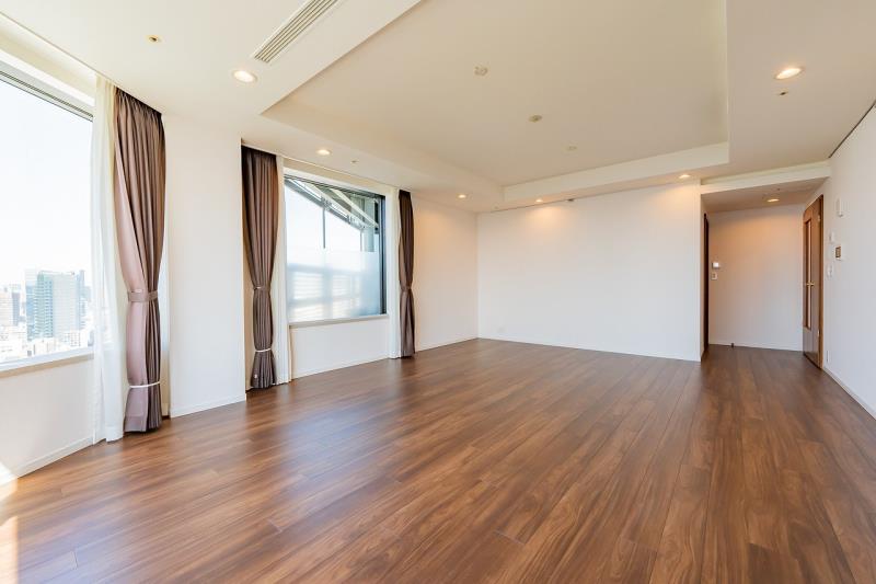 property_interior2_filename