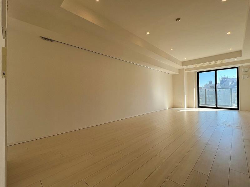 property_interior1_filename