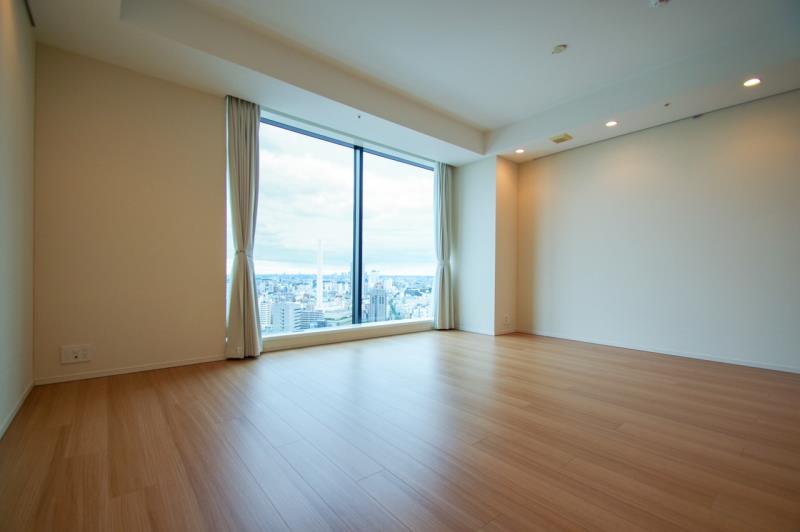 property_interior1_filename