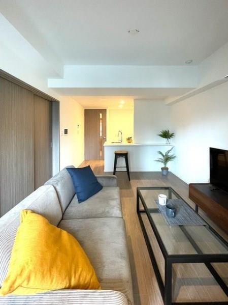 property_interior2_filename