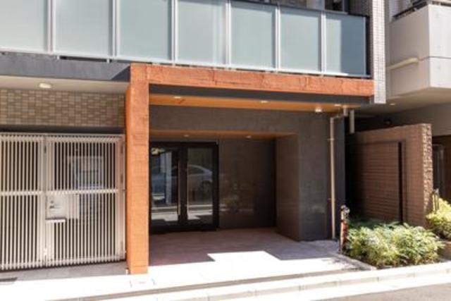 building_exterior2_filename