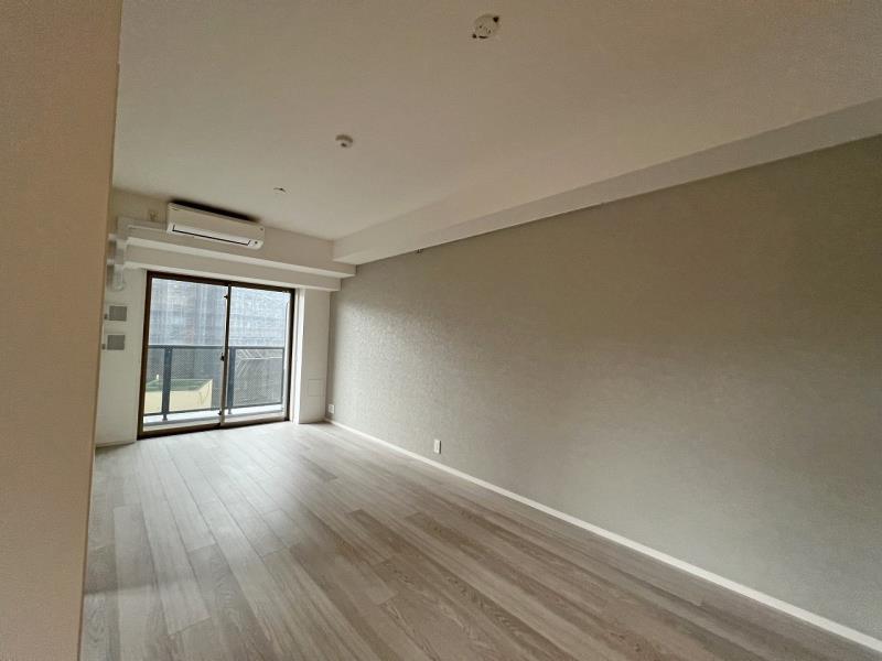 property_interior1_filename