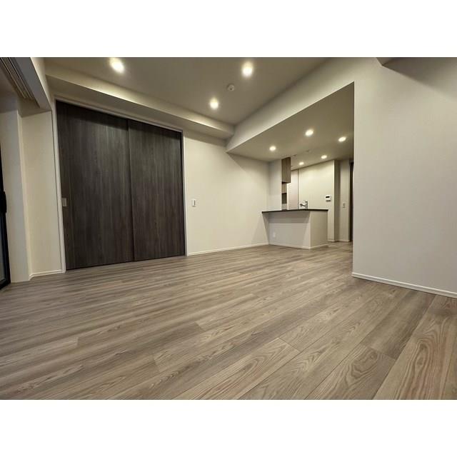 property_interior1_filename