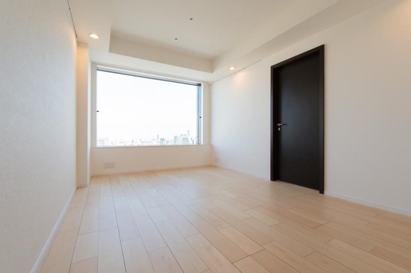property_interior1_filename