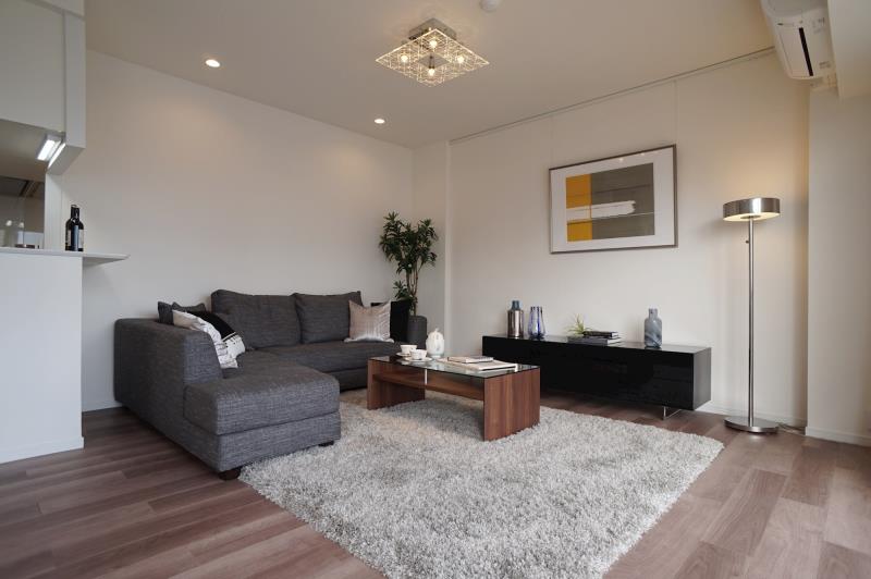 property_interior2_filename
