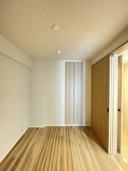 property_interior2_filename