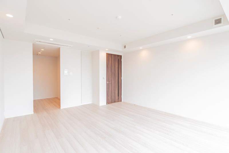 property_interior2_filename