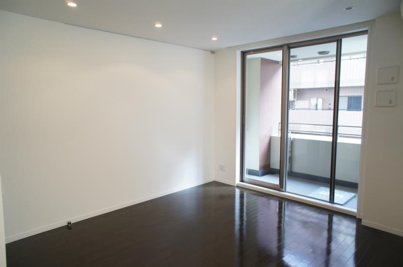 property_interior1_filename