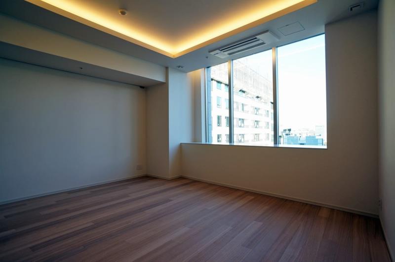 property_interior2_filename