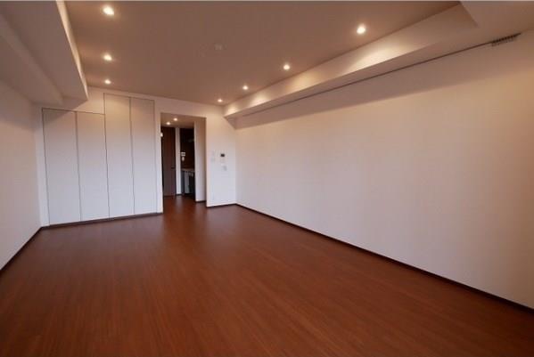 property_interior2_filename