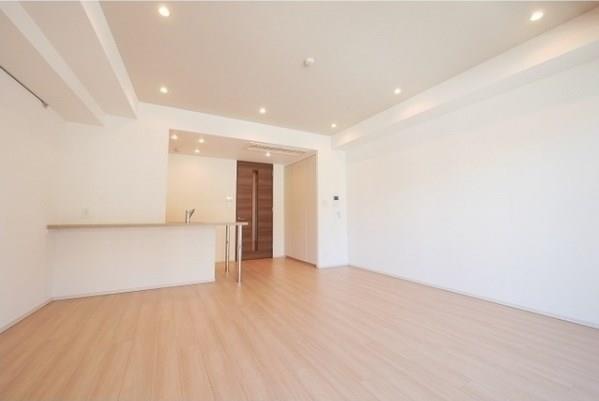 property_interior2_filename