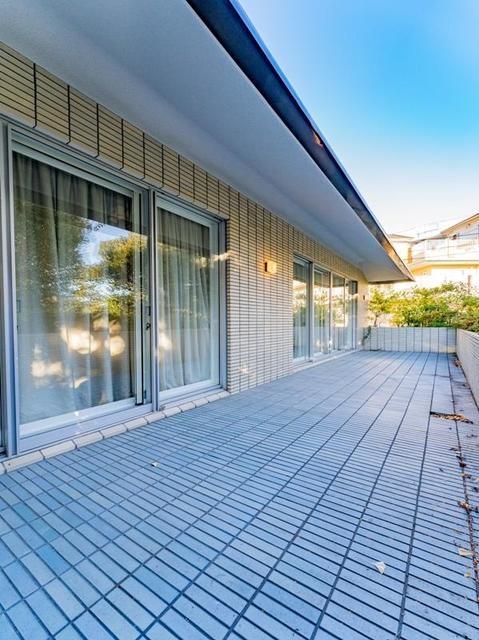 property_interior2_filename