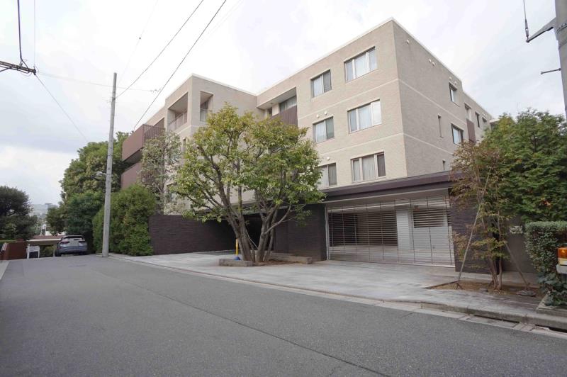 building_exterior_filename