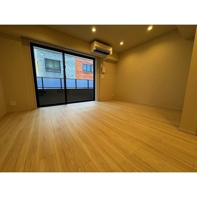 property_interior2_filename
