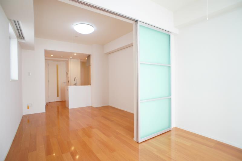 property_interior1_filename