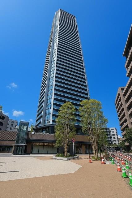 building_exterior_filename