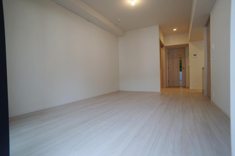 property_interior2_filename