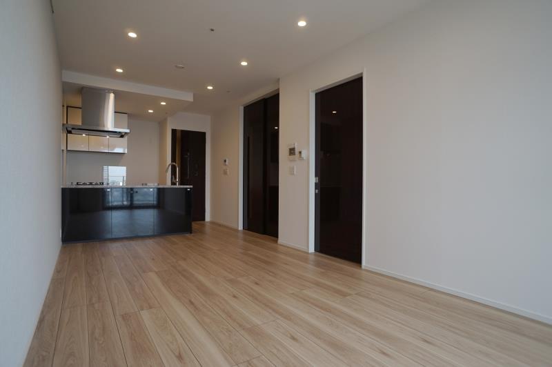 property_interior1_filename