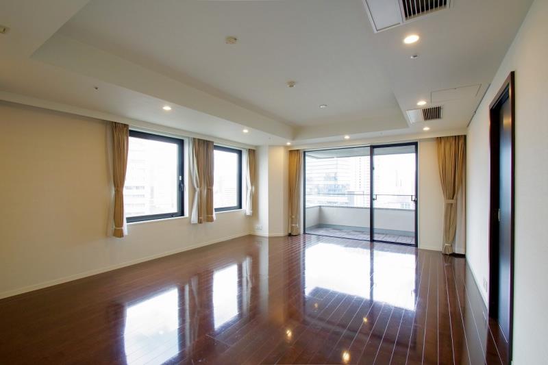 property_interior1_filename