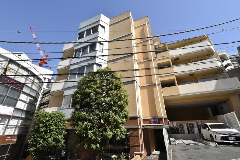 building_exterior_filename