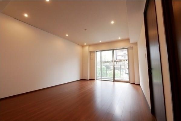 property_interior2_filename