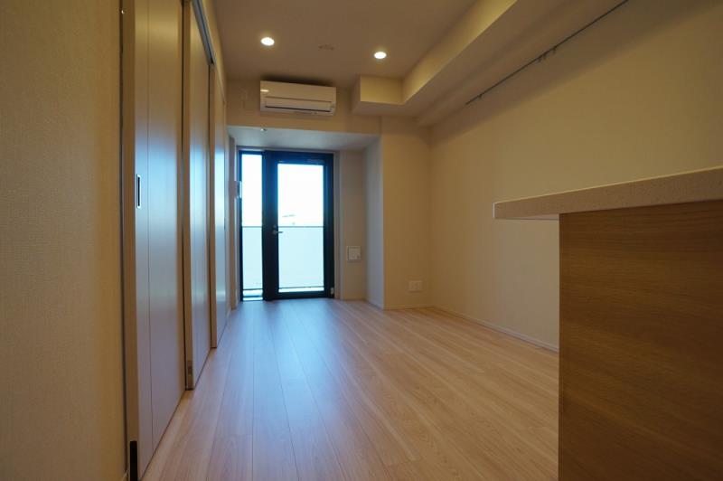 property_interior2_filename