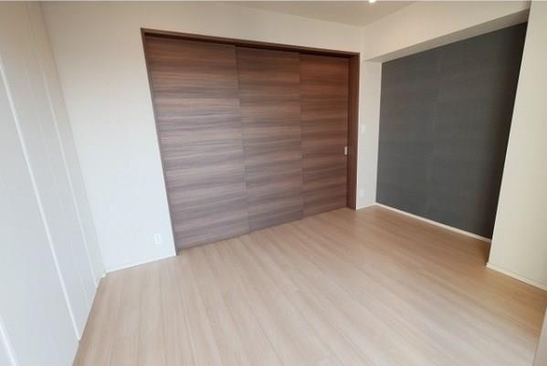 property_interior2_filename