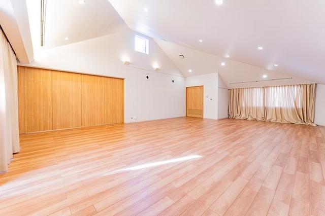 property_interior1_filename