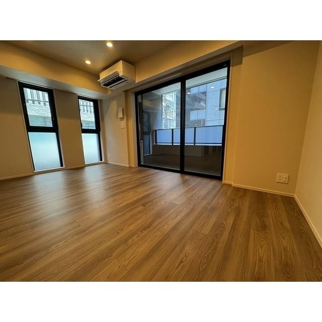 property_interior2_filename