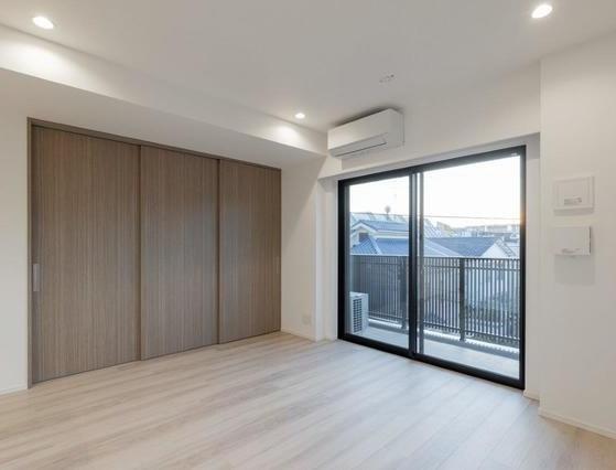 property_interior2_filename