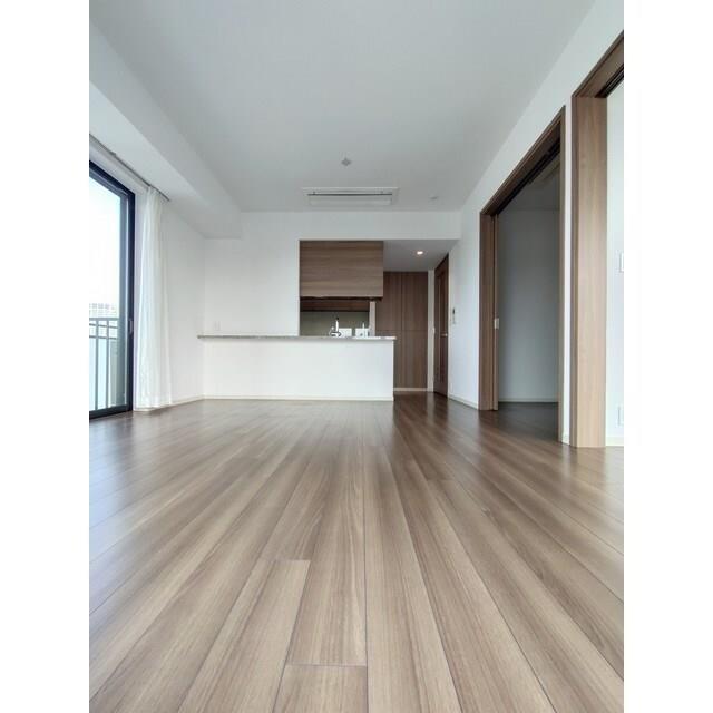 property_interior1_filename