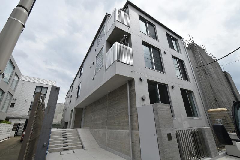 building_exterior_filename