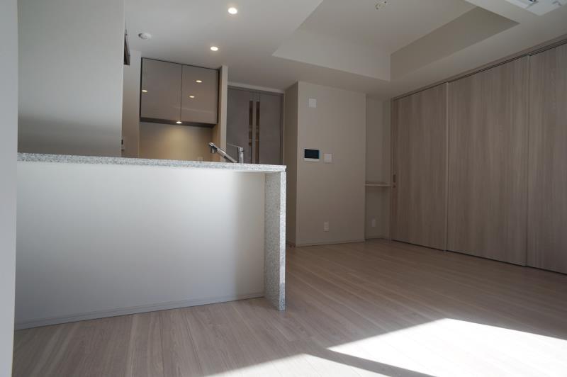 property_interior2_filename