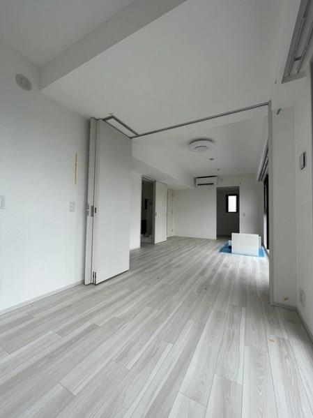 property_interior1_filename