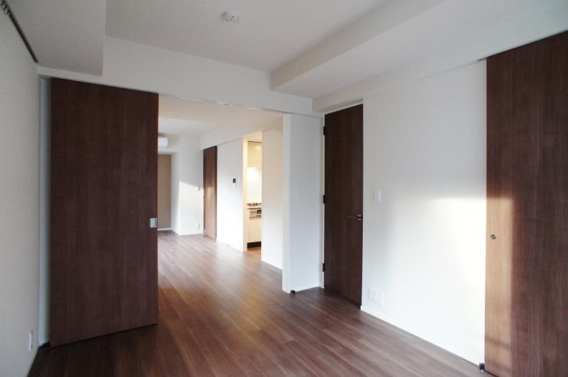 property_interior2_filename