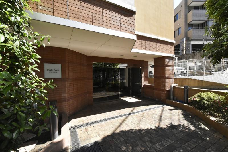 building_exterior2_filename