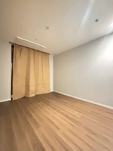 property_interior2_filename