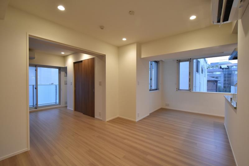 property_interior1_filename