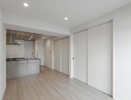 property_interior1_filename