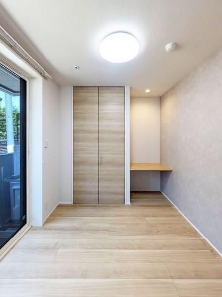 property_interior2_filename